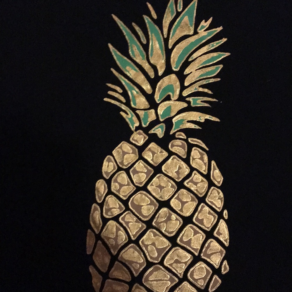 👚Pineapple 🍍 👚 - Picture 2 of 3
